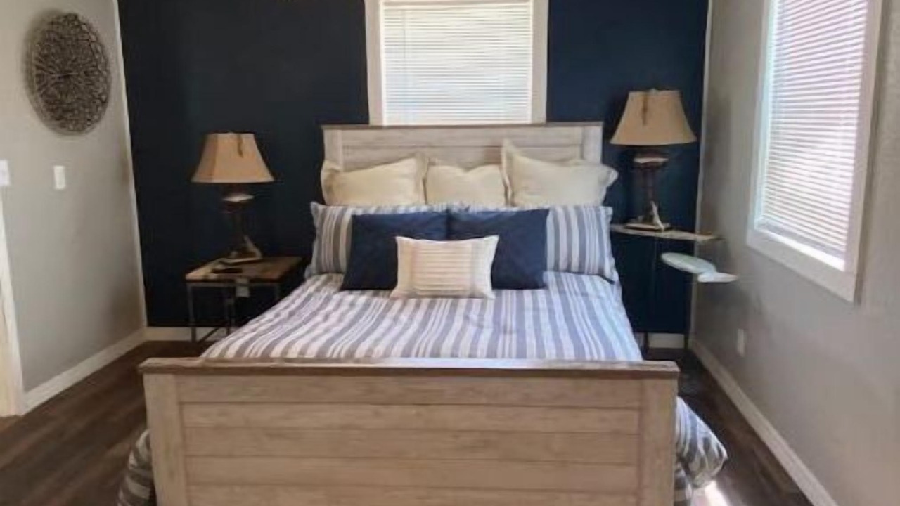 Photo of Bedroom in Chetopa