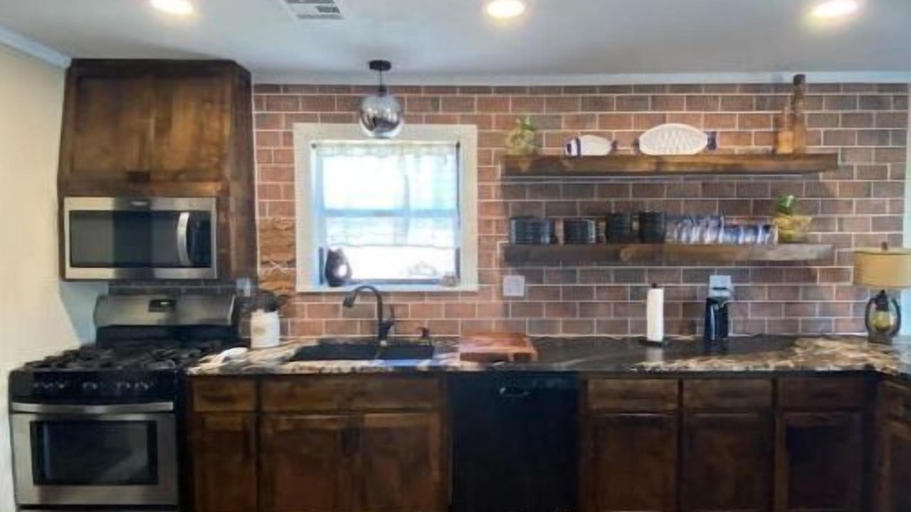 Photo of Kitchen in Chetopa