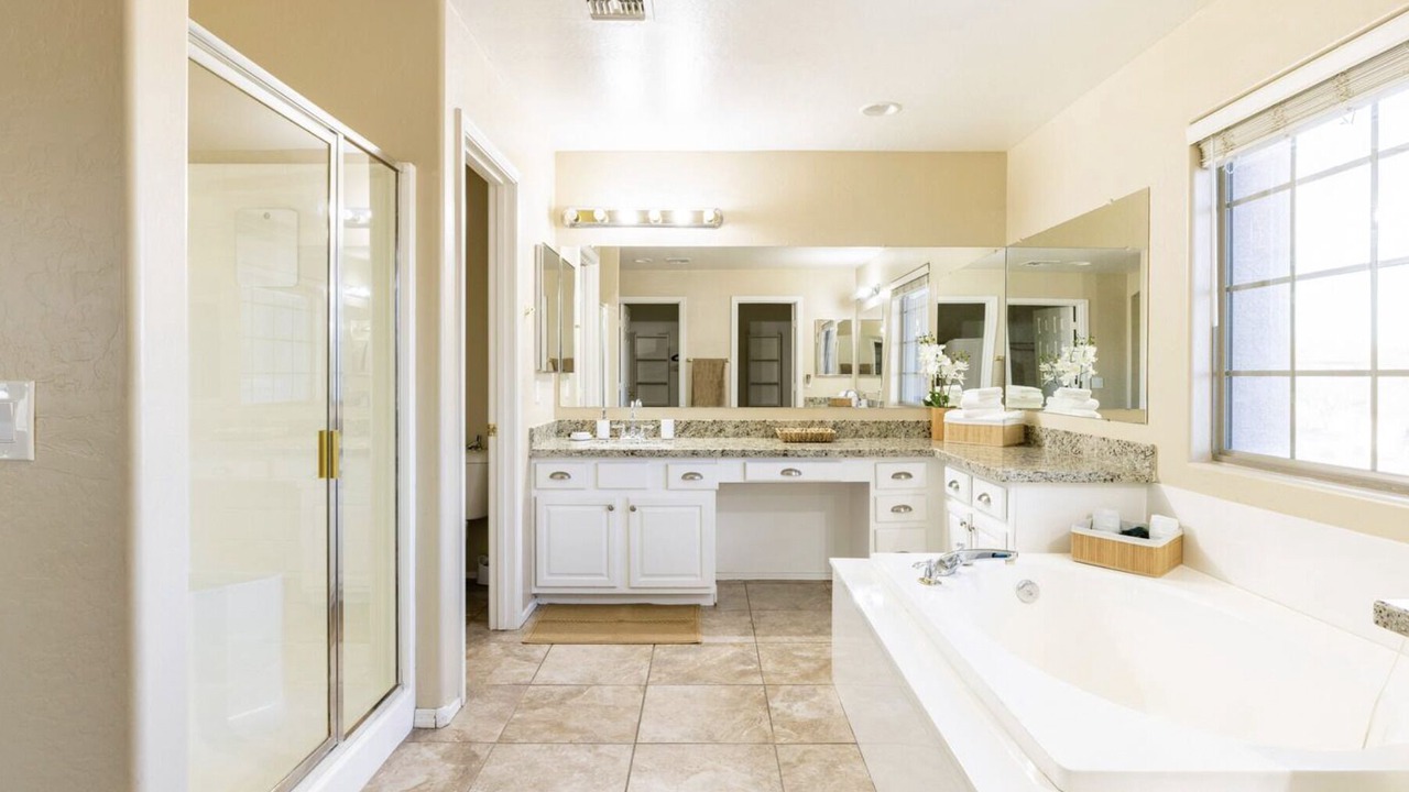 Photo of Bathroom in Glendale