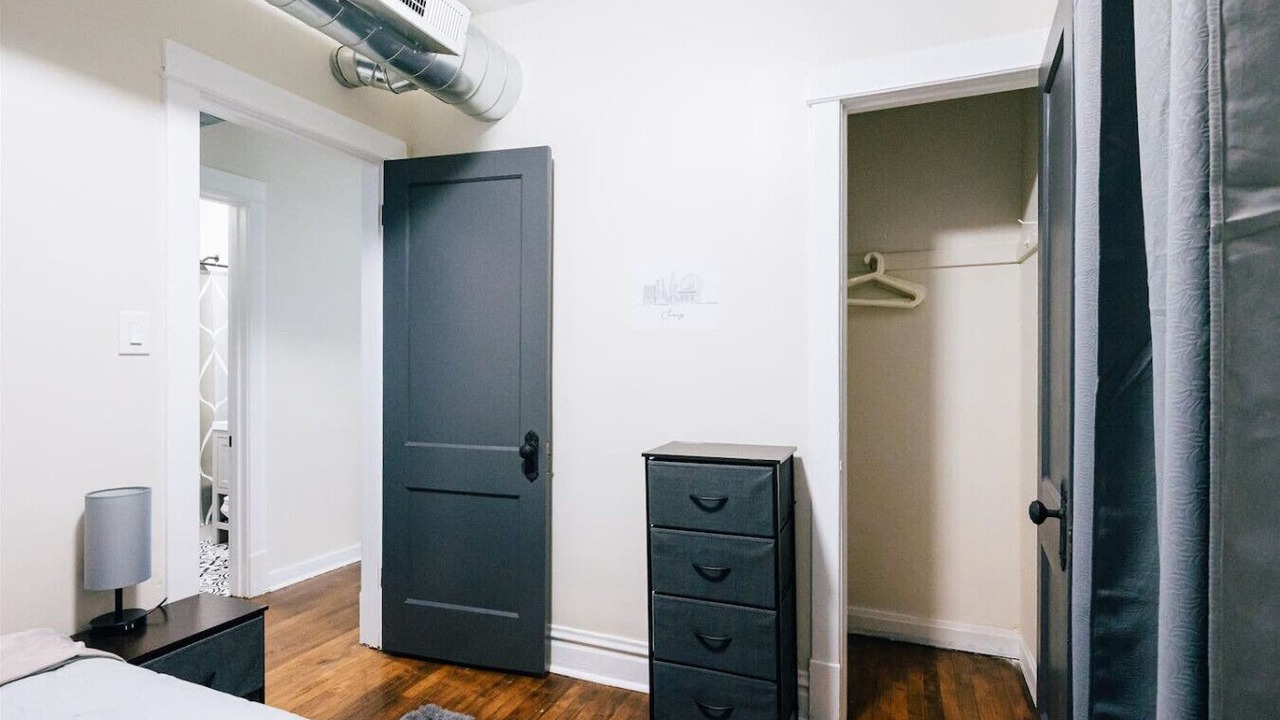 Photo of Bedroom in Logan Square
