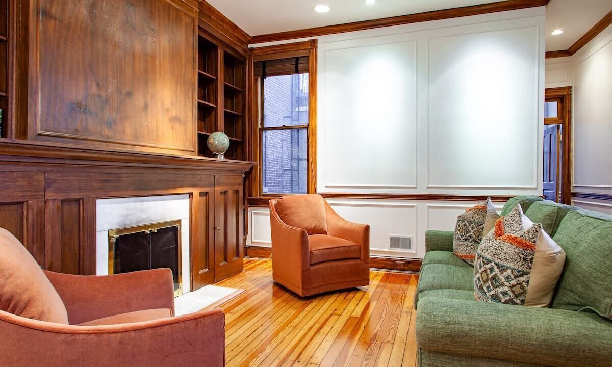 Photo of Livingroom in Kalorama Heights