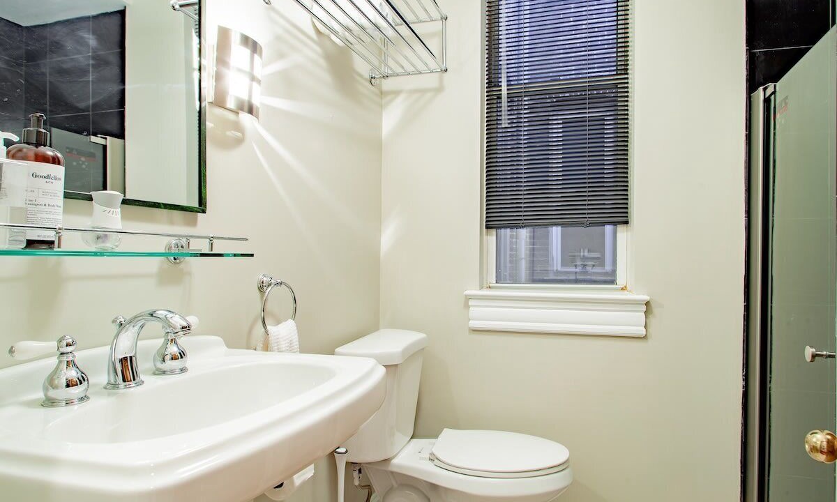 Photo of Bathroom in Kalorama Heights