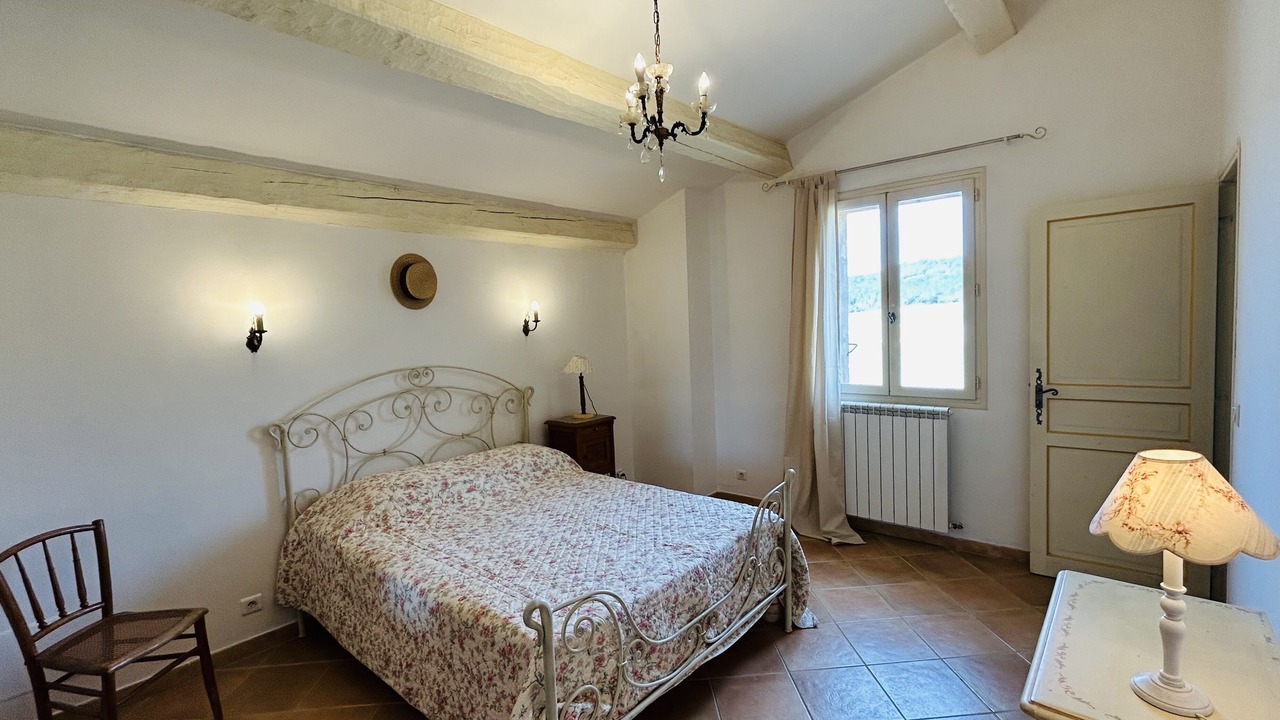 Photo of Bedroom in Entrecasteaux