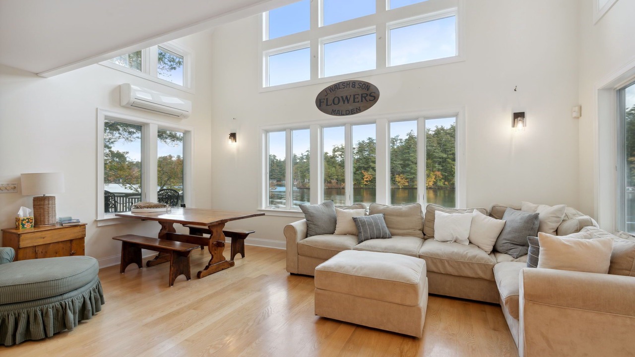 Photo of Livingroom in North Berwick