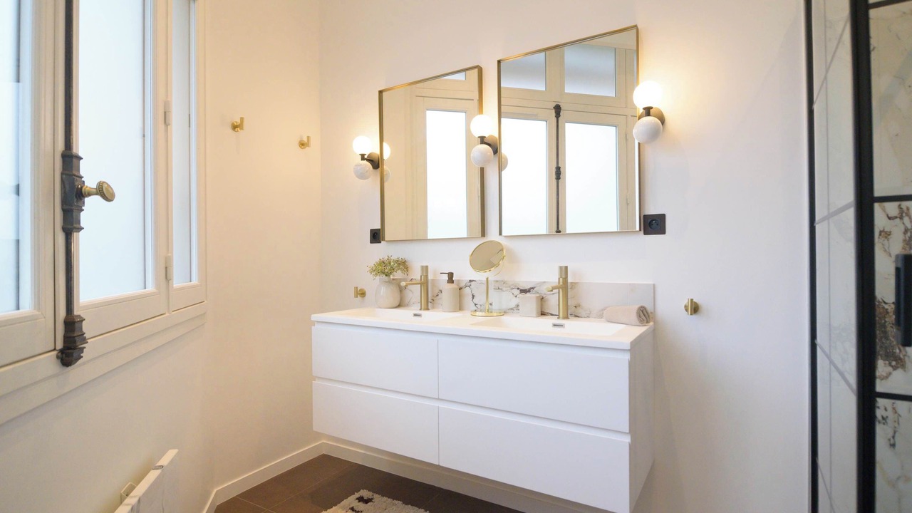 Photo of Bathroom in Faubourg-du-Roule