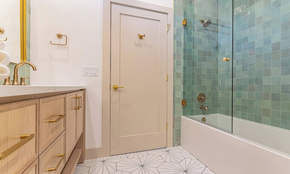 Photo of Bathroom in Parker Lane