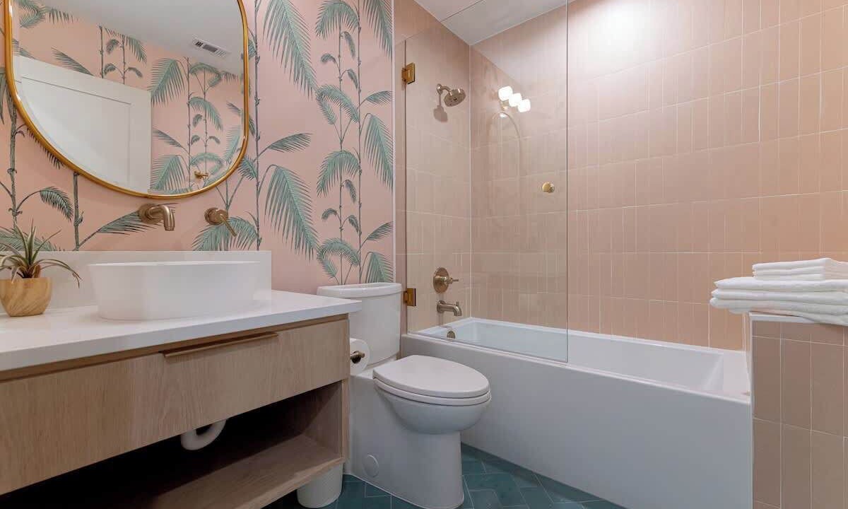 Photo of Bathroom in Parker Lane