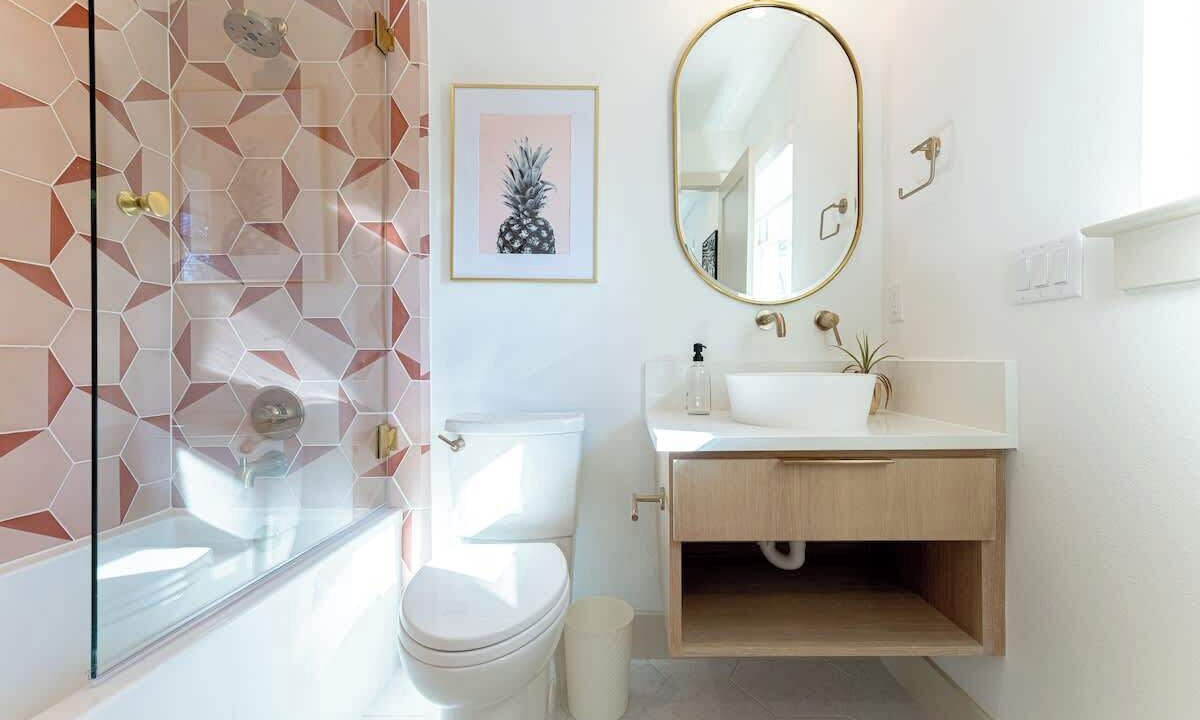 Photo of Bathroom in Parker Lane