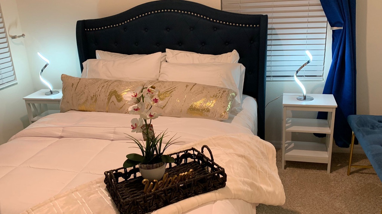 Photo of Bedroom in Airport North