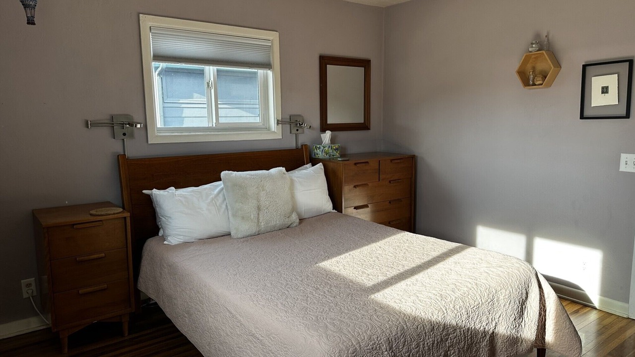 Photo of Bedroom in Southeast Eugene