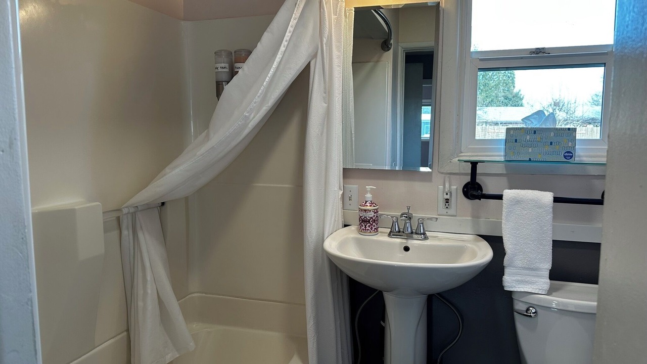 Photo of Bathroom in Southeast Eugene