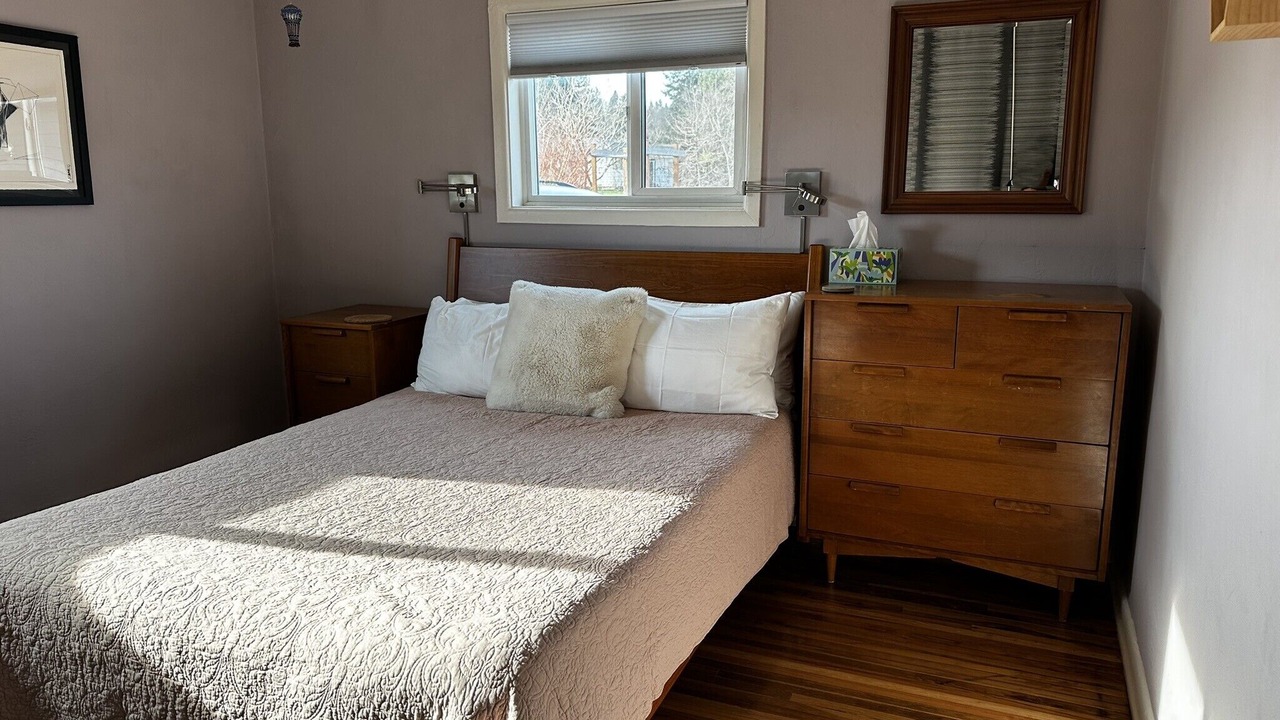 Photo of Bedroom in Southeast Eugene