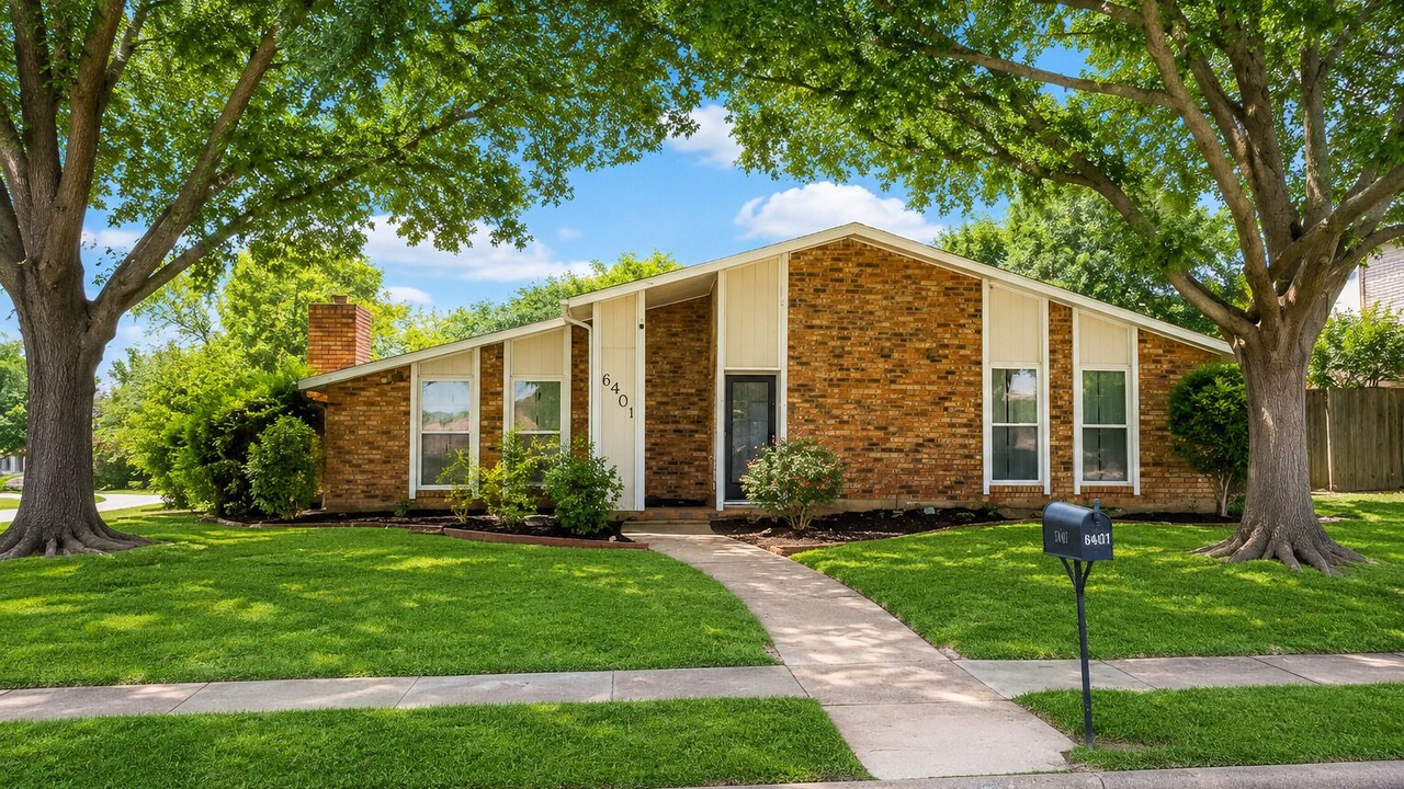 Photo of Outdoor in Plano
