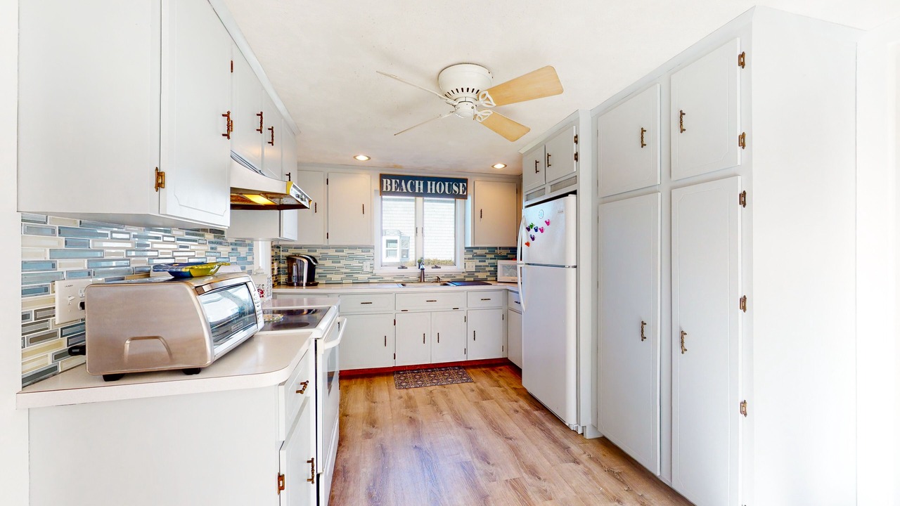 Photo of Kitchen in Wareham Center