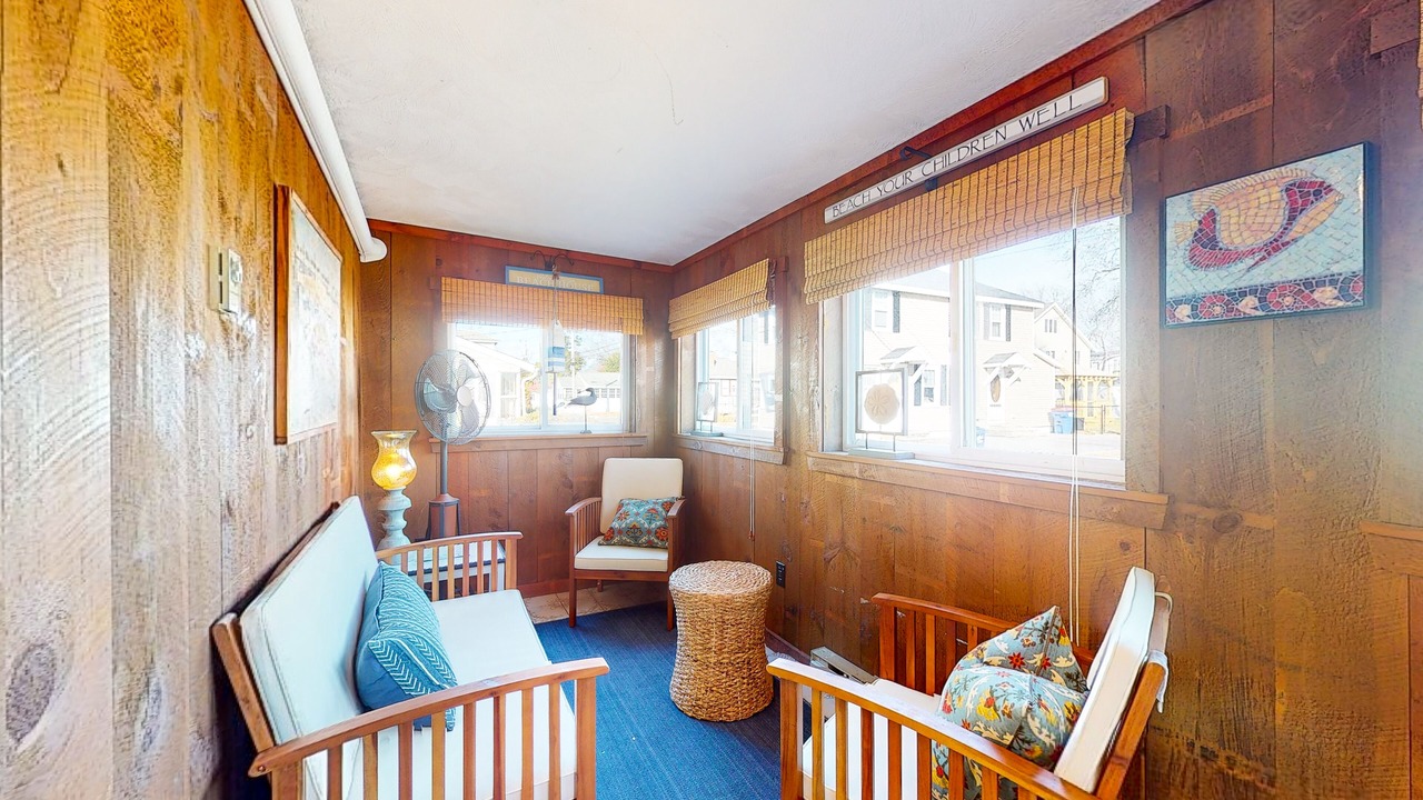 Photo of Livingroom in Wareham Center