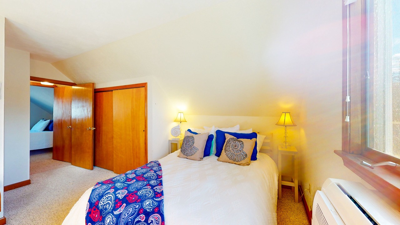 Photo of Bedroom in Wareham Center