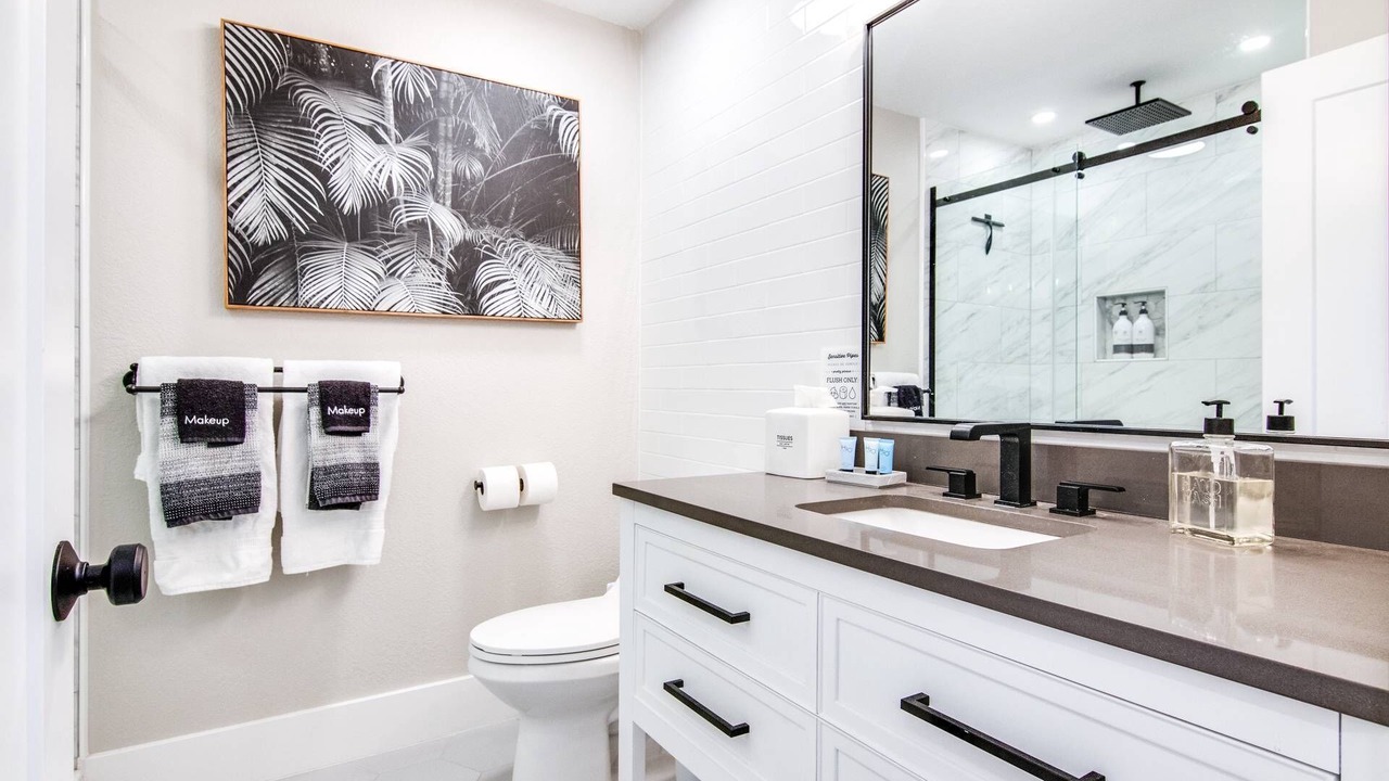 Photo of Bathroom in Wesley Chapel