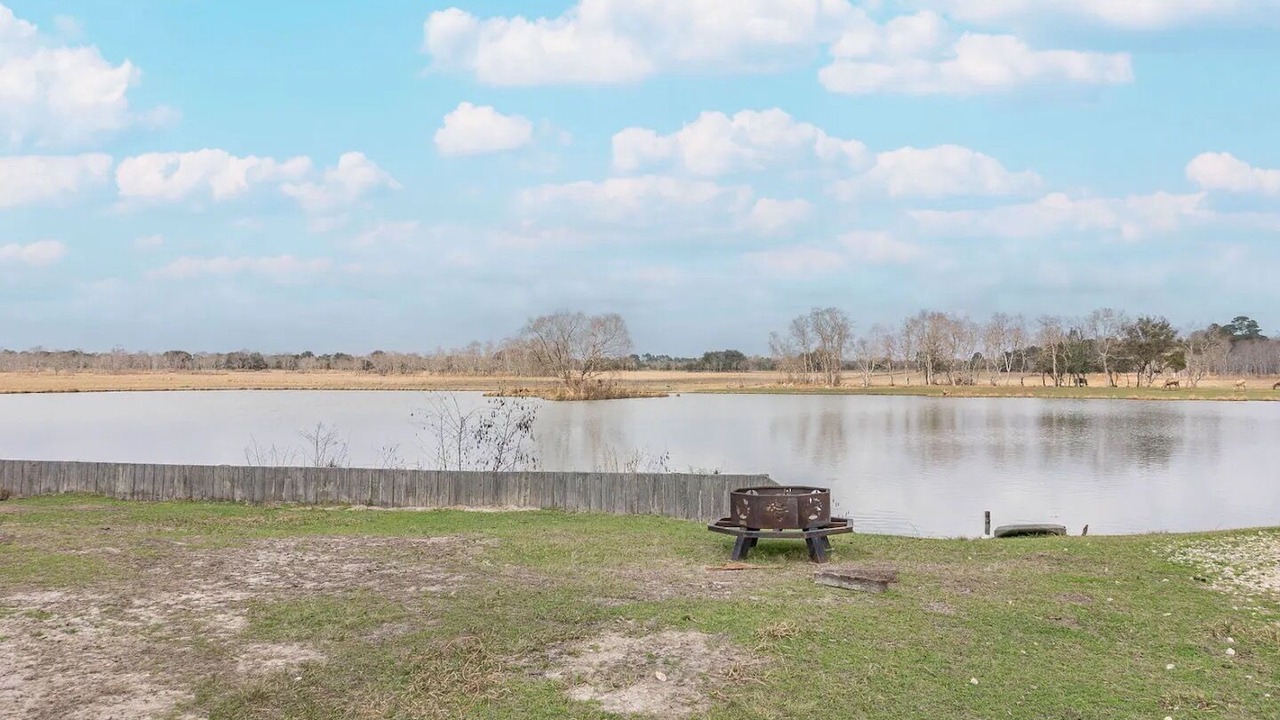 Photo of Outdoor in Winnie