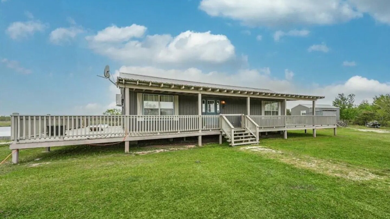 Photo of Outdoor in Winnie