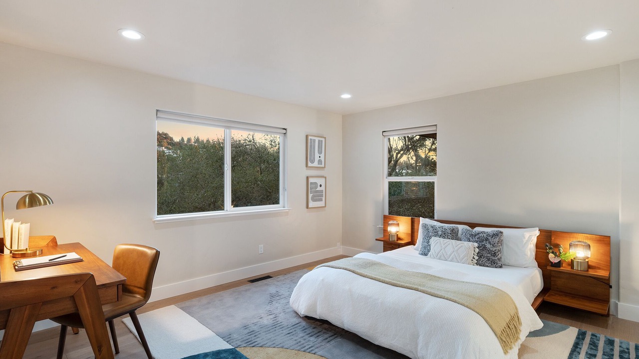 Photo of Bedroom in Shepherd Canyon