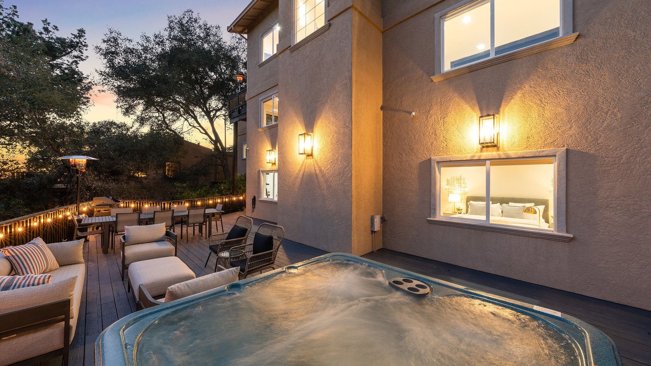 Photo of Patio Balcony in Shepherd Canyon