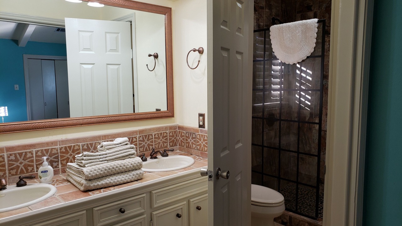 Photo of Bathroom in Richland Hills