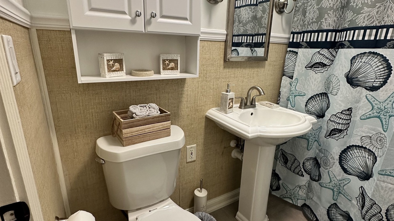 Photo of Bathroom in Allen Park