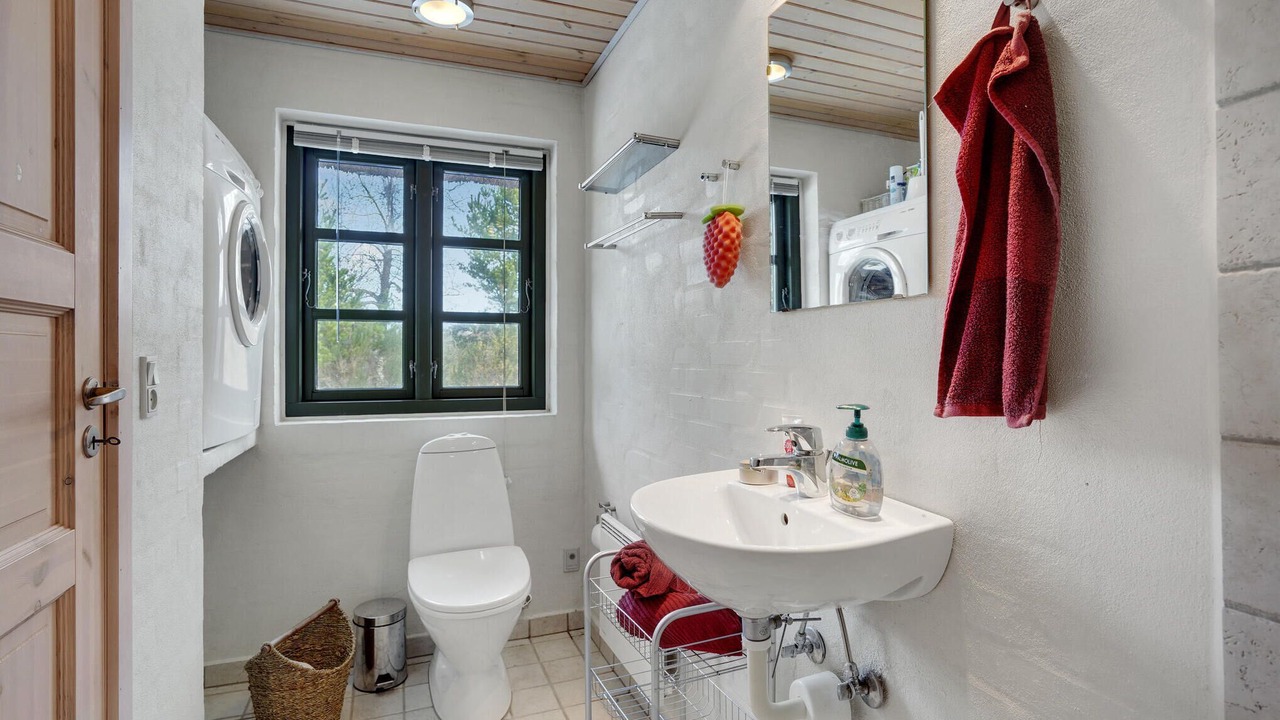 Photo of Bathroom in Øhuse