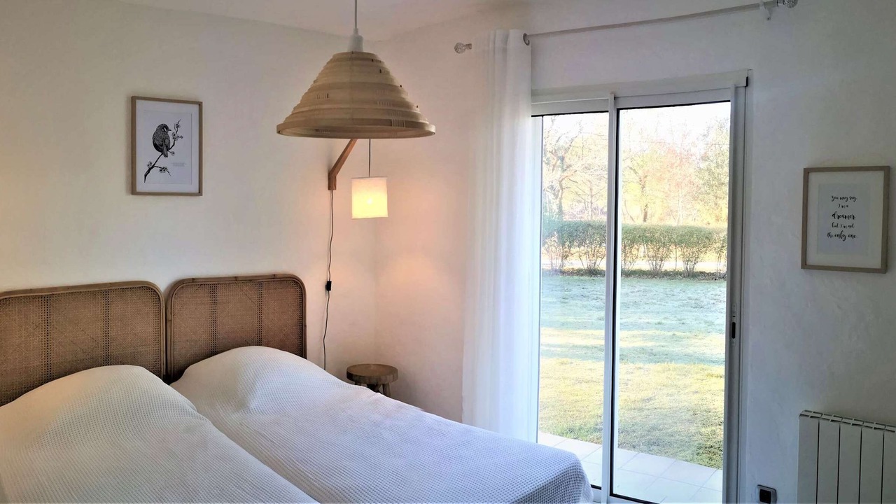 Photo of Bedroom in Messanges