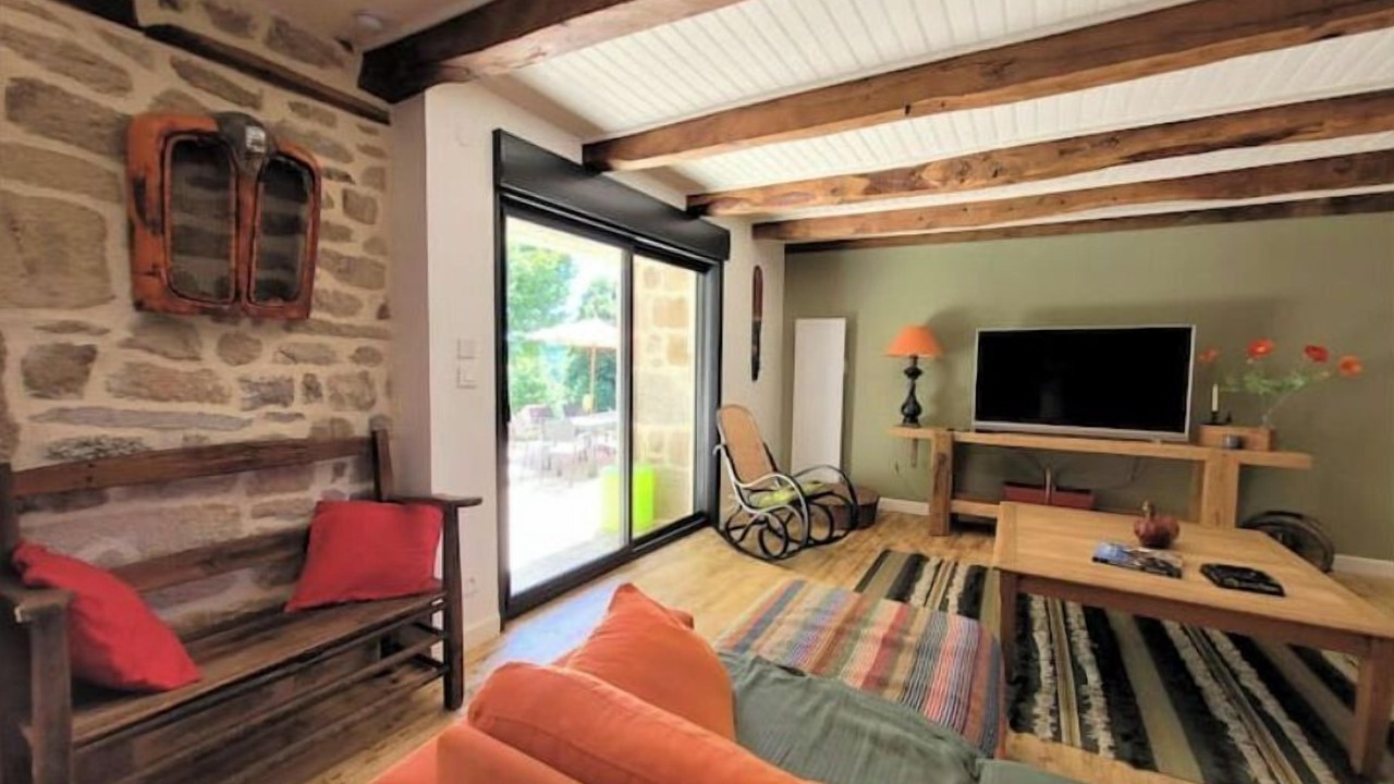 Photo of Livingroom in Saint-Yrieix-le-Dejalat