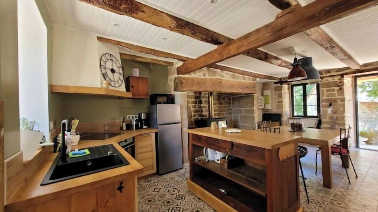 Photo of Kitchen in Saint-Yrieix-le-Dejalat