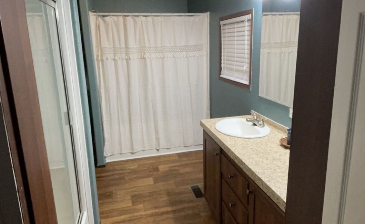 Photo of Bathroom in Jasper