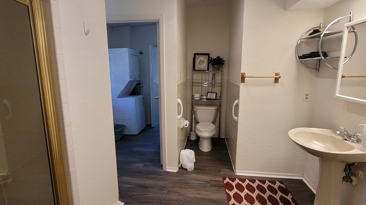 Photo of Bathroom in Richland Hills