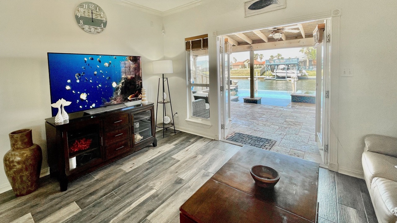 Photo of Livingroom in Corpus Christi