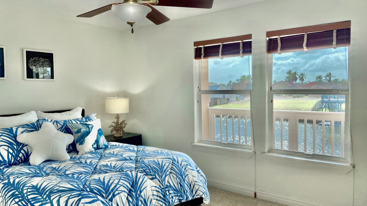 Photo of Bedroom in Corpus Christi