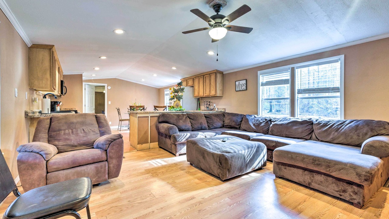 Photo of Livingroom in Millry