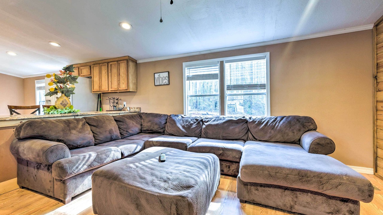 Photo of Livingroom in Millry