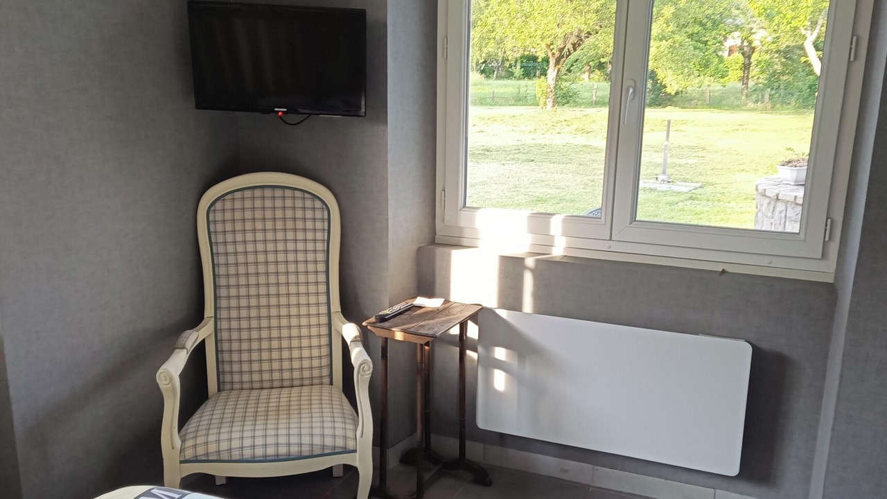 Photo of Bedroom in Saint-Come-d'Olt