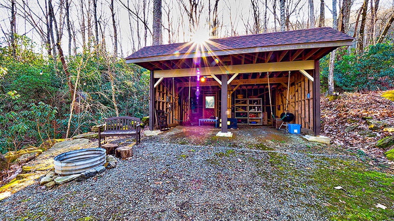 Photo of Others in Hendersonville