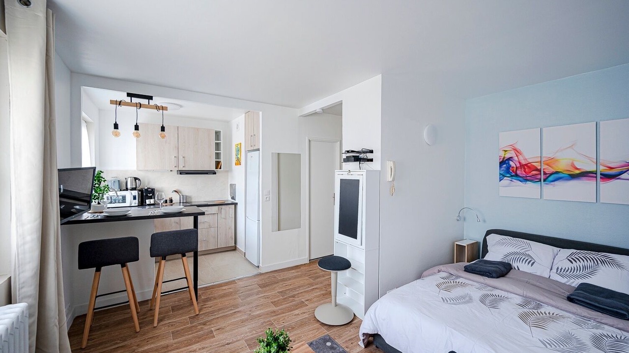 Photo of Bedroom in Poissy