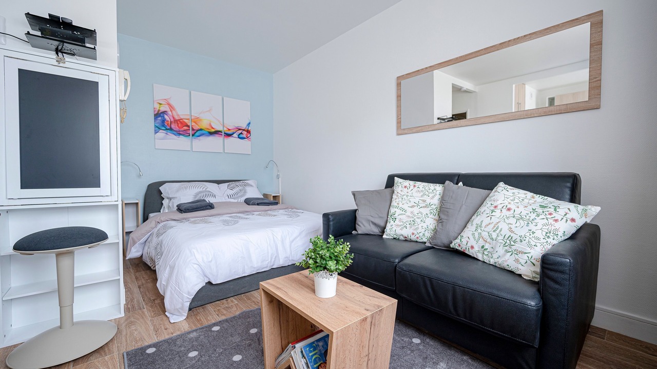 Photo of Bedroom in Poissy