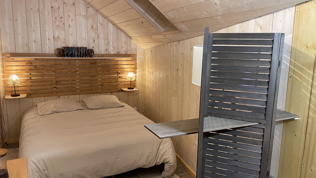 Photo of Bedroom in Cadeac