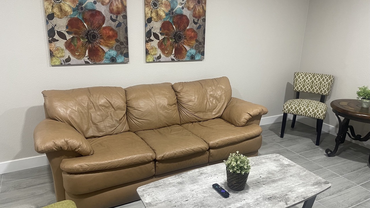 Photo of Livingroom in Sunrise Manor