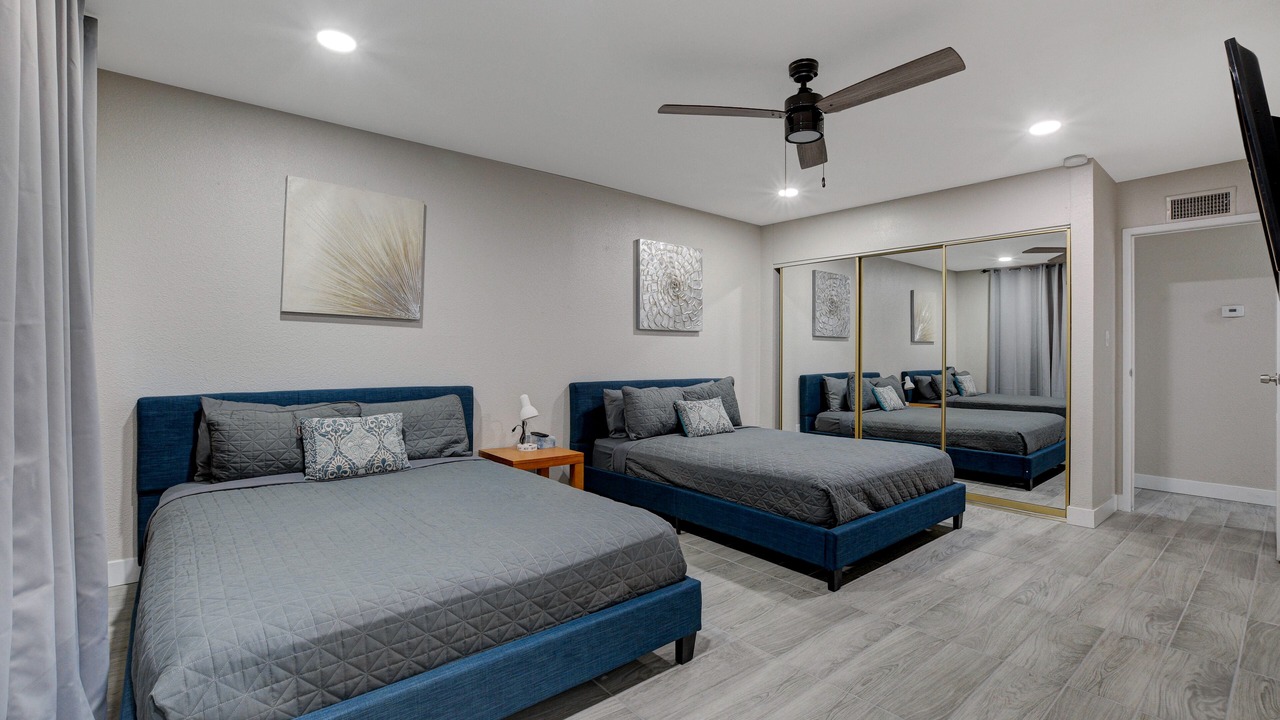 Photo of Bedroom in Sunrise Manor