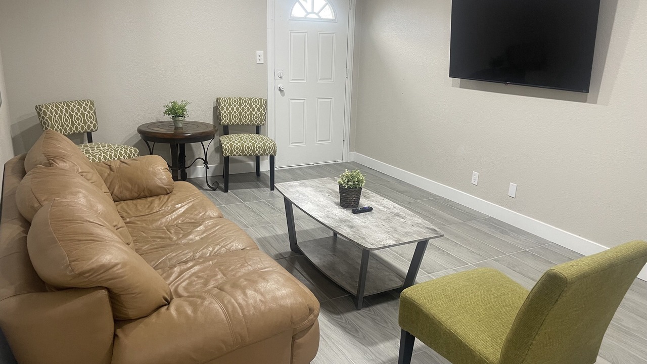 Photo of Livingroom in Sunrise Manor