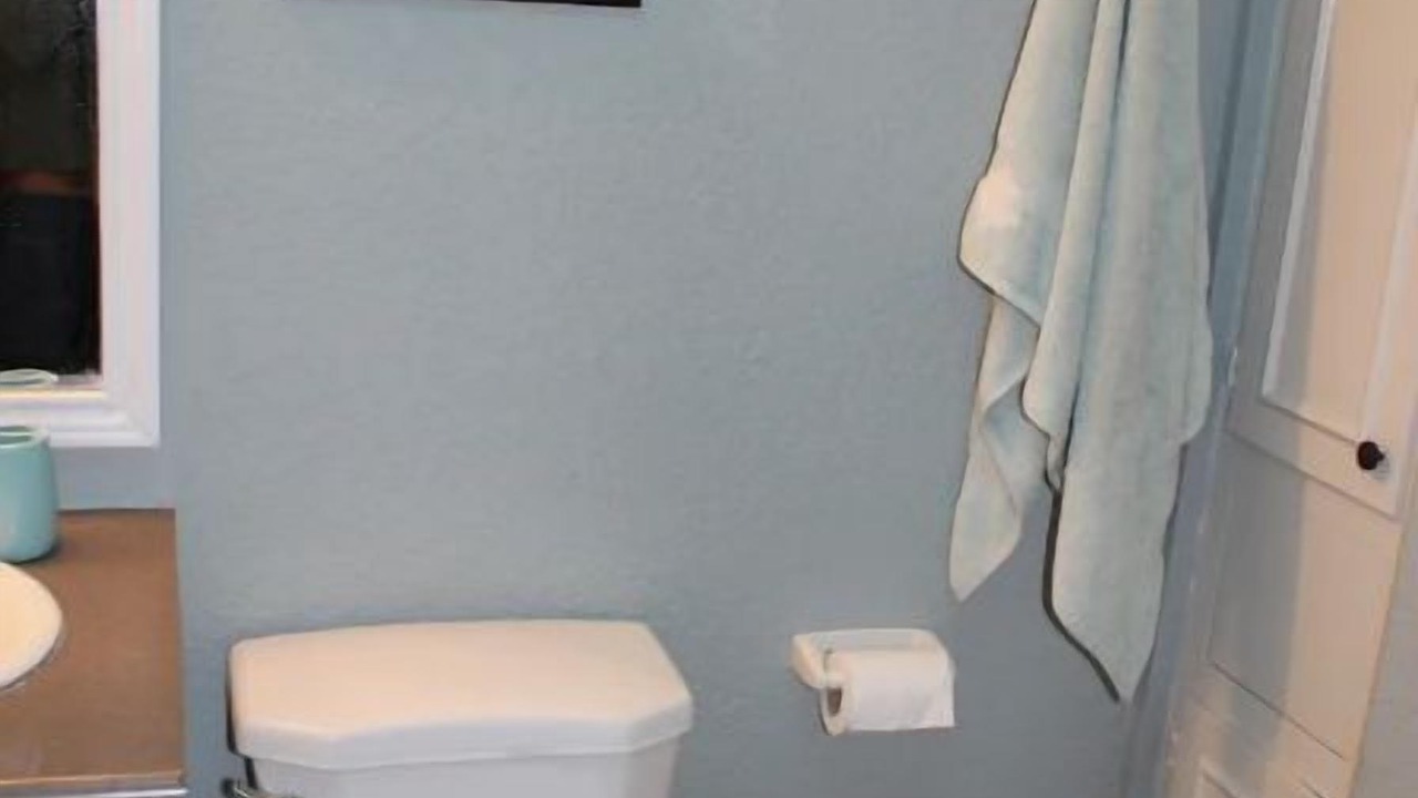Photo of Bathroom in Shearer Hills - Ridgeview