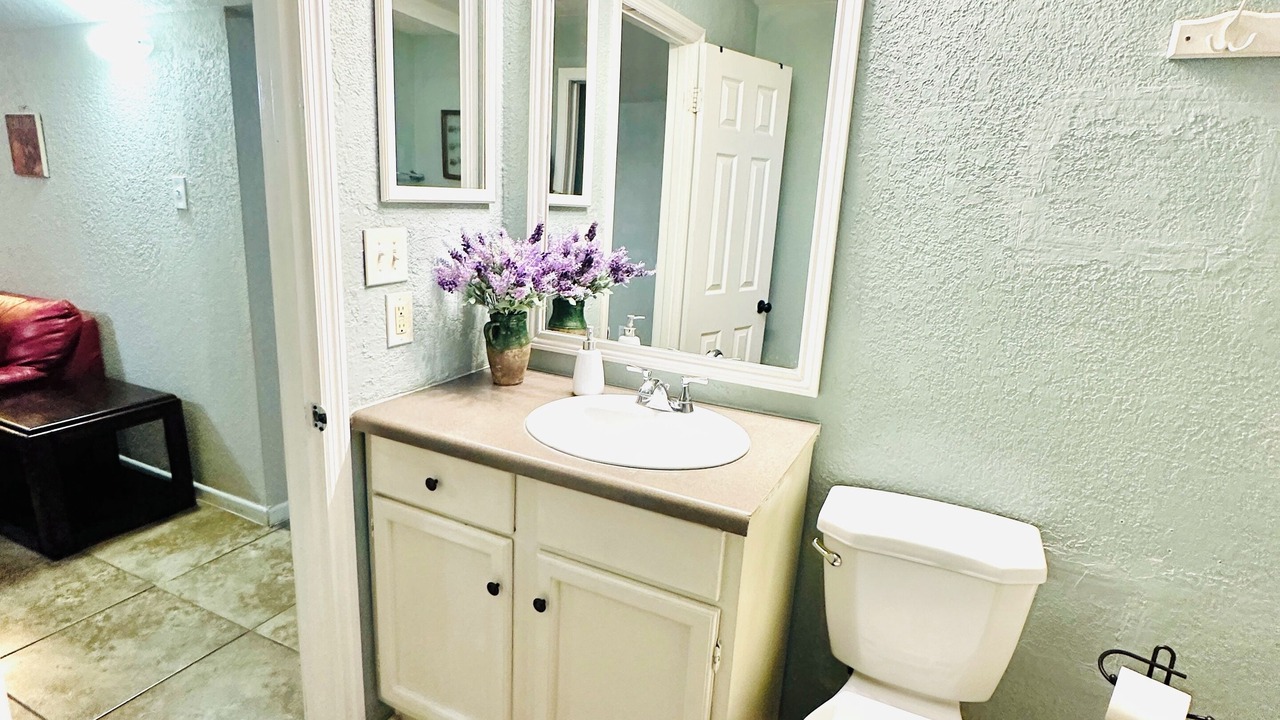 Photo of Bathroom in Shearer Hills - Ridgeview