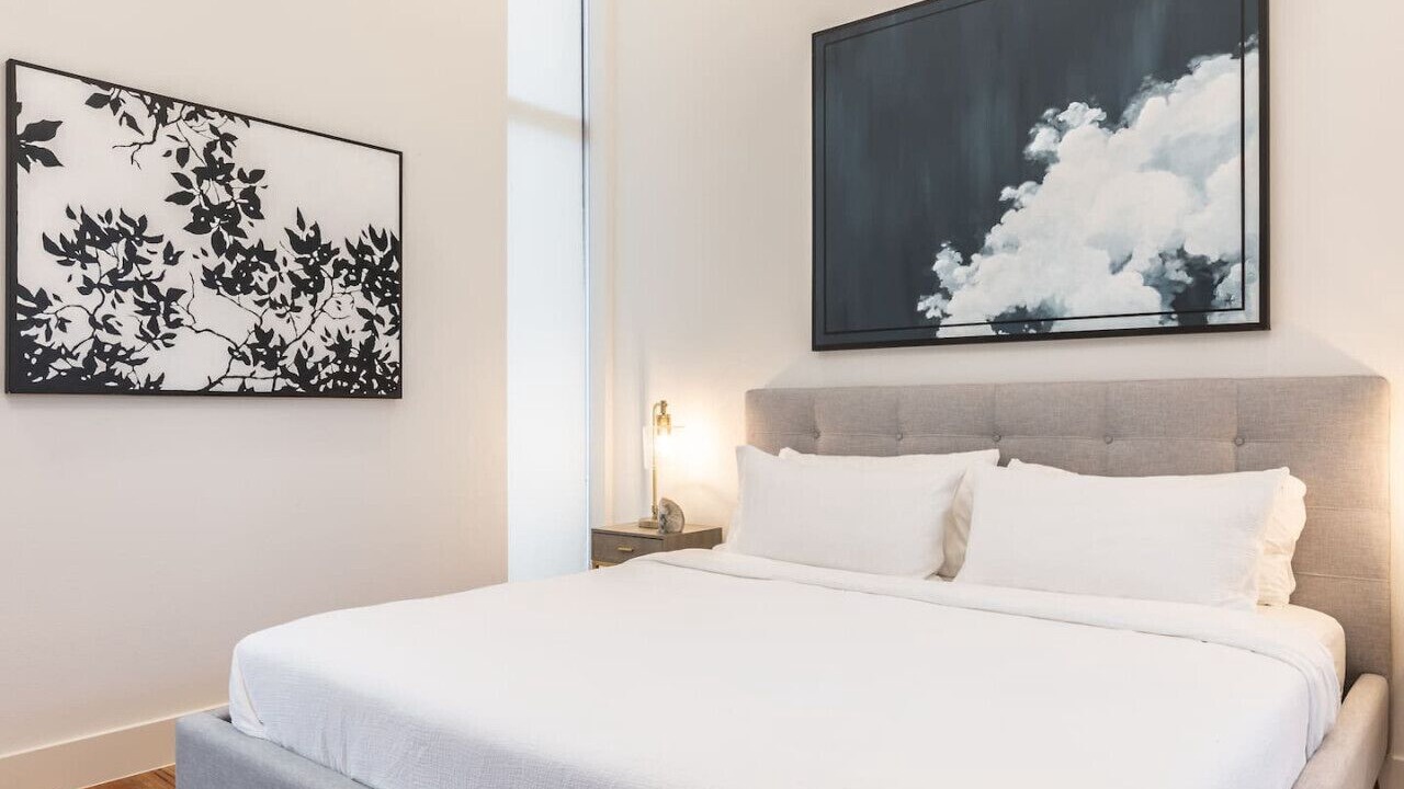 Photo of Bedroom in Knox - Henderson