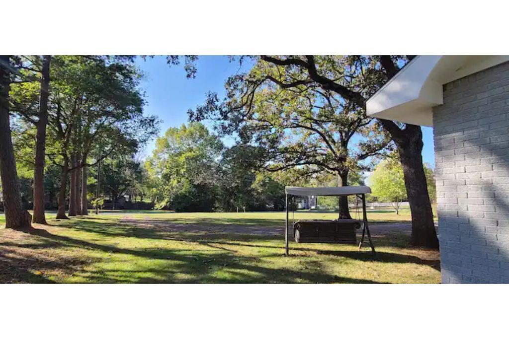 Photo of Outdoor in Bristow