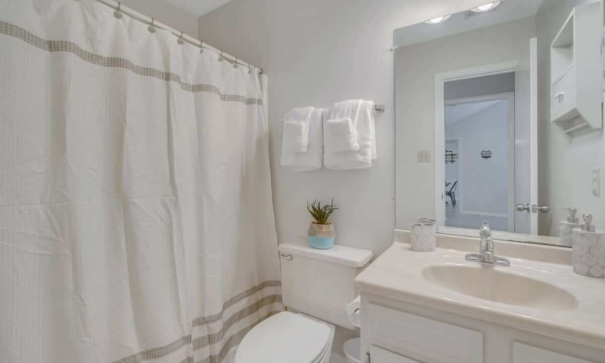 Photo of Bathroom in Pooler